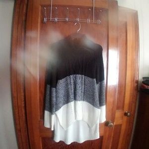 Gianni Bini Sweater
